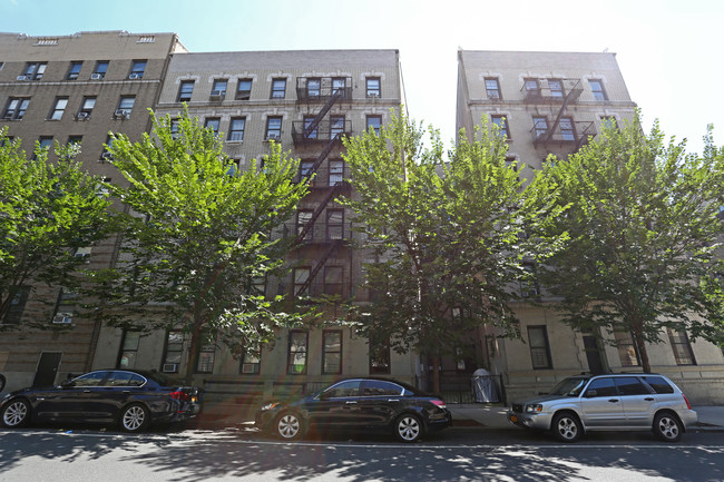 80 Fort Washington Ave in New York, NY - Building Photo - Building Photo