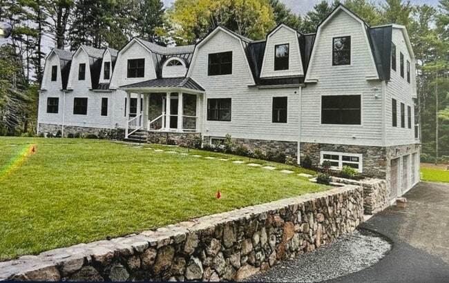 property at 22 Lincoln Rd