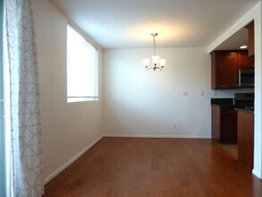 28006 S Western Ave in Los Angeles, CA - Building Photo - Building Photo