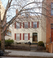 645 Washington Blvd Apartments