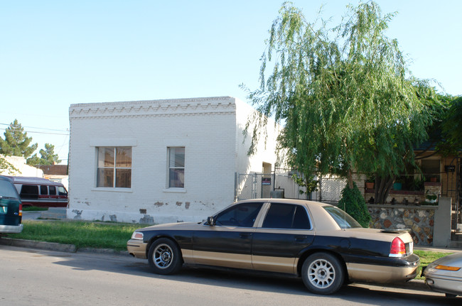 3230 Pera Ave in El Paso, TX - Building Photo - Building Photo