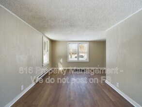 1013 W South Ave in Independence, MO - Building Photo - Building Photo