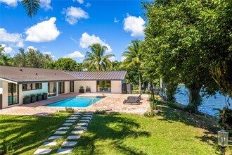 10945 SW 75th Ct in Miami, FL - Building Photo - Building Photo