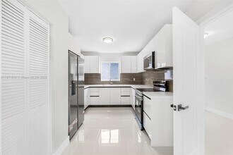 10935 SW 217th Terrace in Miami, FL - Building Photo - Building Photo