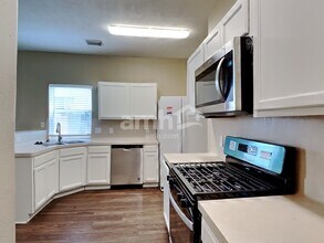 15310 Lucky Star Dr in Houston, TX - Building Photo - Building Photo