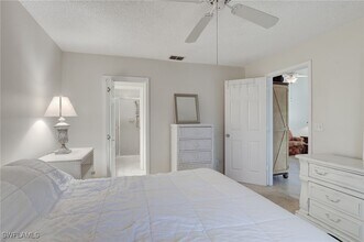 5875 Cobblestone Ln in Naples, FL - Building Photo - Building Photo