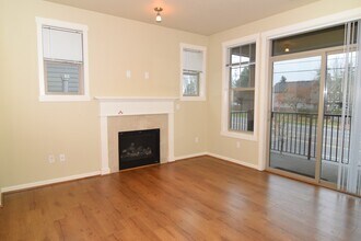 181 Northeast 78th Avenue in Hillsboro, OR - Building Photo - Building Photo