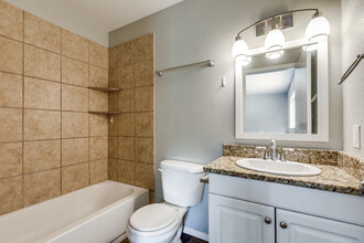 9415 Quicksilver Dr in San Antonio, TX - Building Photo - Building Photo