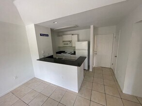 4783 Via Palm Lakes in West Palm Beach, FL - Building Photo - Building Photo