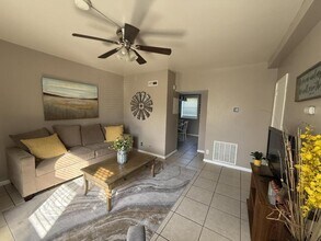 1802 La Salle Pl in Louisville, KY - Building Photo - Building Photo