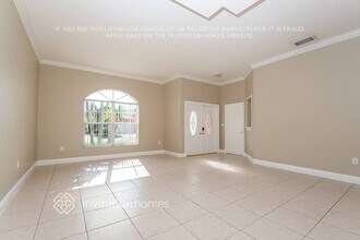 2721 SW 149th Pl in Miami, FL - Building Photo - Building Photo