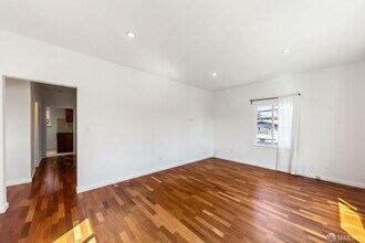 906 40th St in Oakland, CA - Building Photo - Building Photo