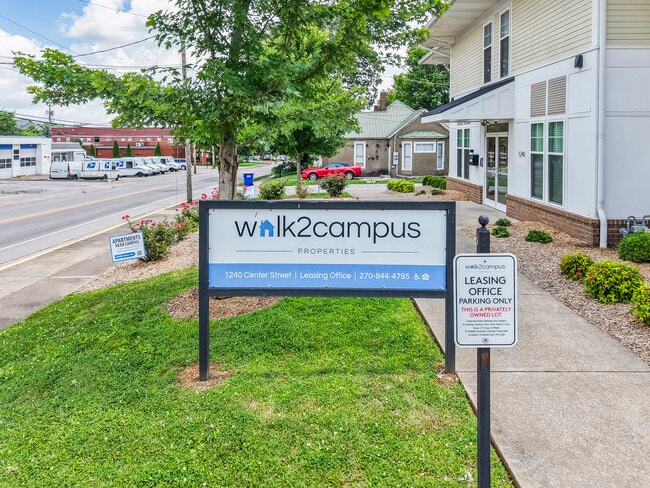 1240 Center St in Bowling Green, KY - Building Photo - Building Photo