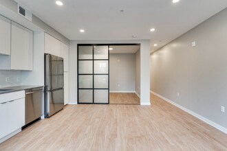 2210 Wisconsin Ave NW in Washington, DC - Building Photo - Building Photo