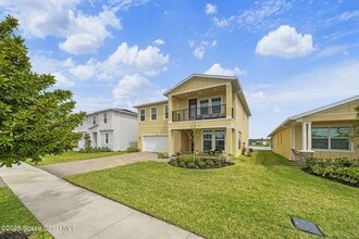 715 Veridian Cir NW, Unit 150 in Palm Bay, FL - Building Photo - Building Photo