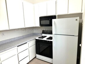 2231 Morell St in Sacramento, CA - Building Photo - Building Photo