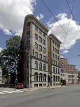 115 Mt Auburn (Furnished & Unfurnished Units) in Cambridge, MA - Building Photo - Building Photo