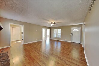 1606 Shadowbrook Dr in Acworth, GA - Building Photo - Building Photo