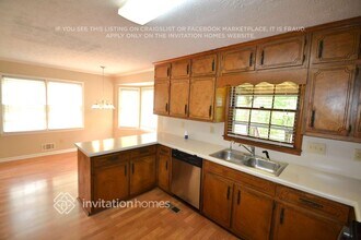 3242 Skyland Glen Ct in Snellville, GA - Foto de edificio - Building Photo