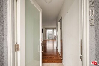 834 6th St in Santa Monica, CA - Building Photo - Building Photo