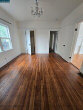 548 19th St in Richmond, CA - Building Photo - Building Photo