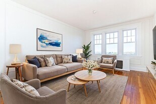 2001 Commonwealth Ave in Boston, MA - Building Photo