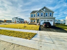 440 Tree of Heaven Way in Newark, DE - Building Photo
