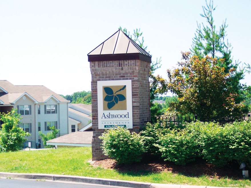 Woodgate Village Apartments St. Charles, MO Apartments For Rent