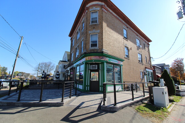 167 Park Rd, Unit 3-e