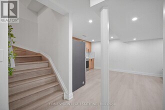 5519 Katy Gate in Mississauga, ON - Building Photo - Building Photo