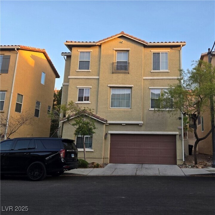 8949 Brian Christopher Ave in Las Vegas, NV - Foto de edificio