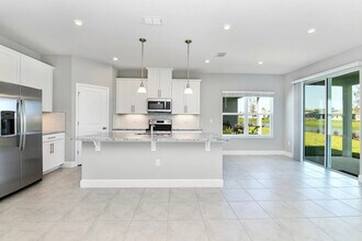 2991 Slough Creek Dr in Kissimmee, FL - Building Photo - Building Photo