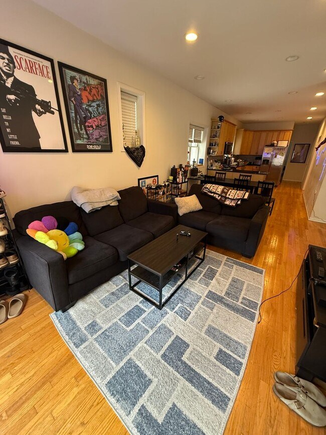 1119 W Addison St in Chicago, IL - Building Photo - Building Photo