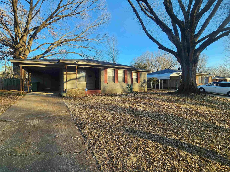 1344 Whitewater Rd in Memphis, TN - Building Photo