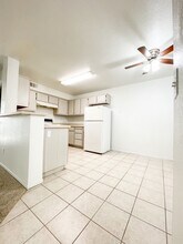 Sequoia Knolls in Fresno, CA - Building Photo - Building Photo