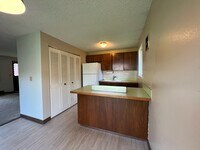 1909 G St, Unit 2 - 6