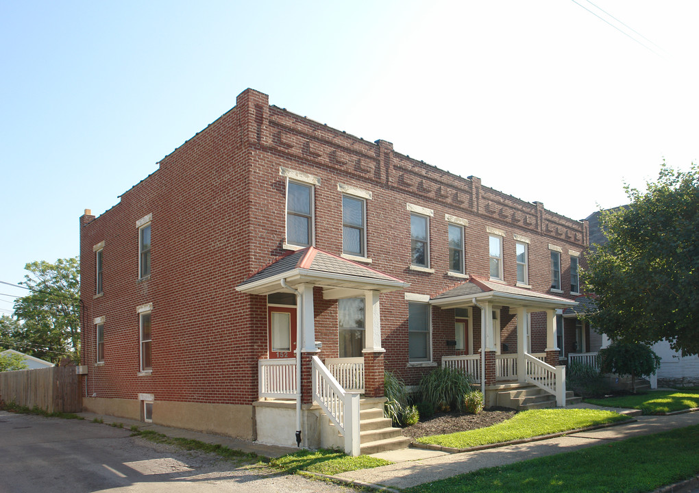 152-158 E 3rd Ave in Columbus, OH - Building Photo