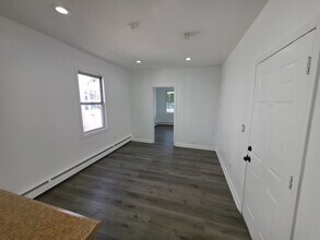 130 Park Ave in Englewood, NJ - Building Photo - Building Photo