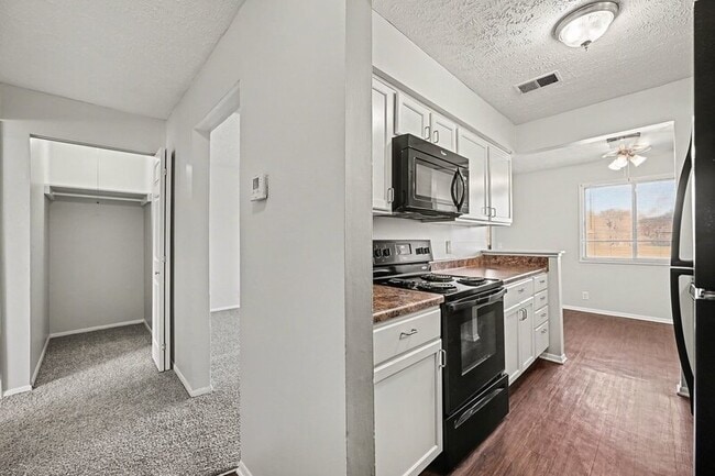 11730 Arbor St in Omaha, NE - Building Photo - Building Photo