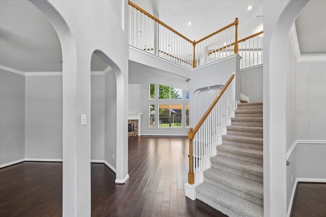 property at 13518 Via Chianti Ln