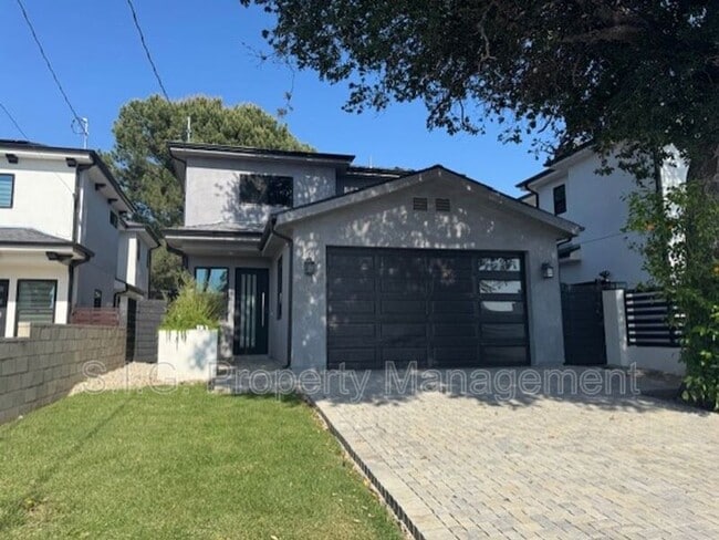 property at 10754 Nassau Ave
