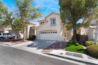 10436 Beachwalk Pl in Las Vegas, NV - Building Photo - Building Photo