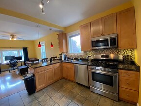 8 Cedar St in Somerville, MA - Building Photo - Building Photo