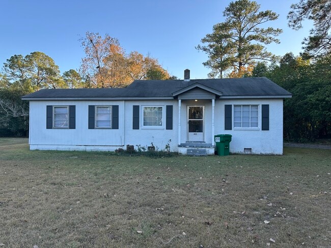 property at 402 W 22nd Street