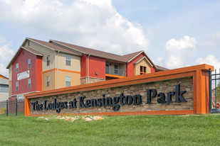 Lodges at Kensington Park Apartamentos