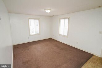 401 Newton Terrace in Salisbury, MD - Building Photo - Building Photo