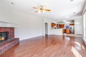 8100 Steamers Ln in Frisco, TX - Building Photo - Building Photo