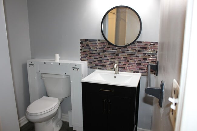 10 Calcott Crt in Thorold, ON - Building Photo - Building Photo