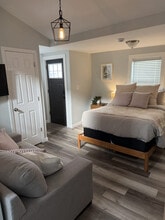4 Auburn Ave Ext in Hampton, NH - Building Photo - Building Photo