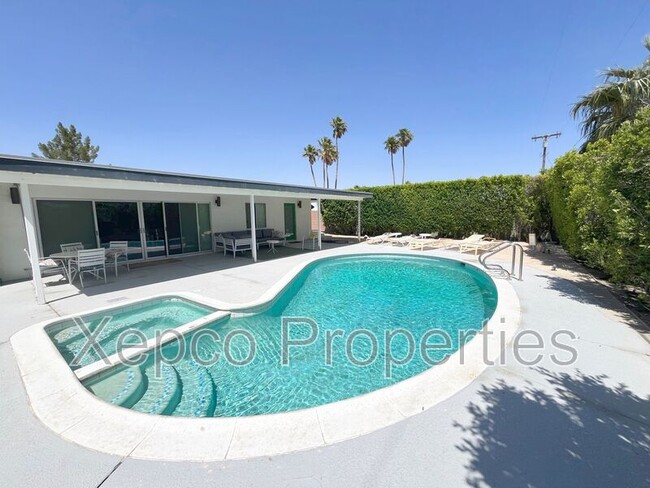 property at 2719 E Ventura Rd